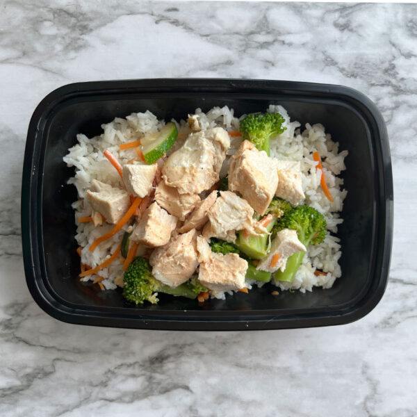 Chicken with Yum Yum Sauce